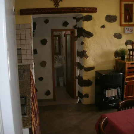 Casa Rural Satorno 아파트